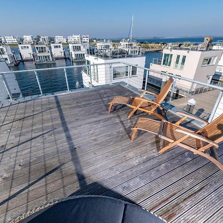 Schwimmendes Haus 10 Grad Ost Βίλα Olpenitz Εξωτερικό φωτογραφία
